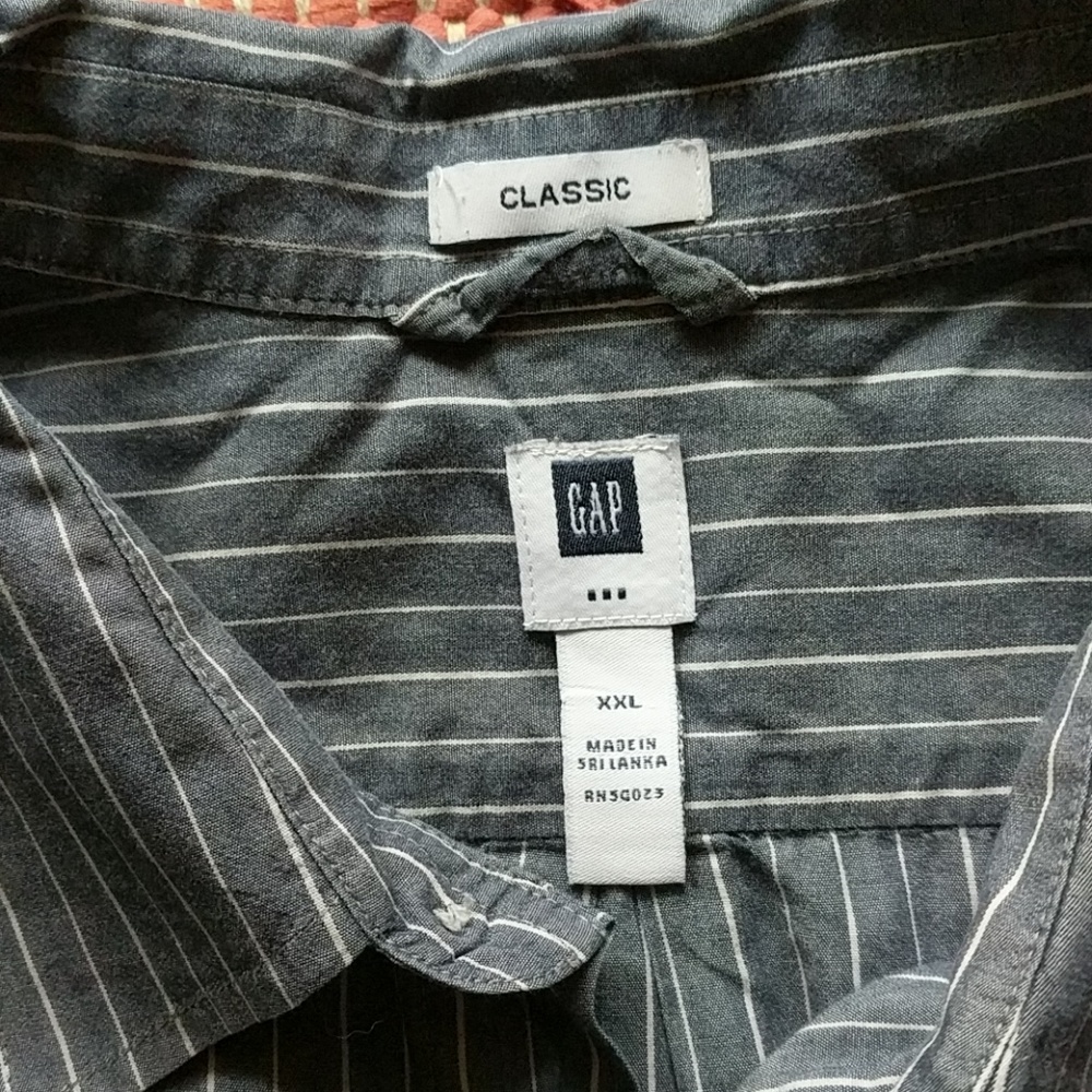 Men's GAP button down - Picture 4 of 4